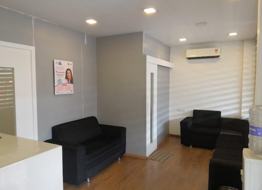 MOOPAN'S DENTAL CARE MONGAM